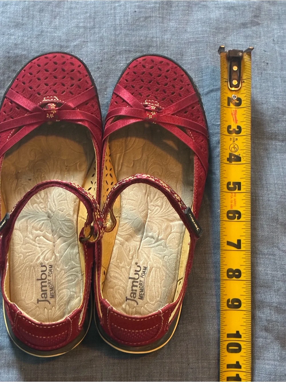 Jambu Red Mary Jane Flat with Cutout Upper size 7.5